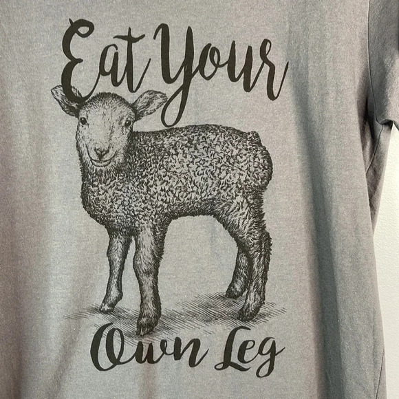 HARM LESS THREADS Eat Your Own Leg Lamb Graphic Tee Grey Short Sleeve Crew L - Picture 3 of 9